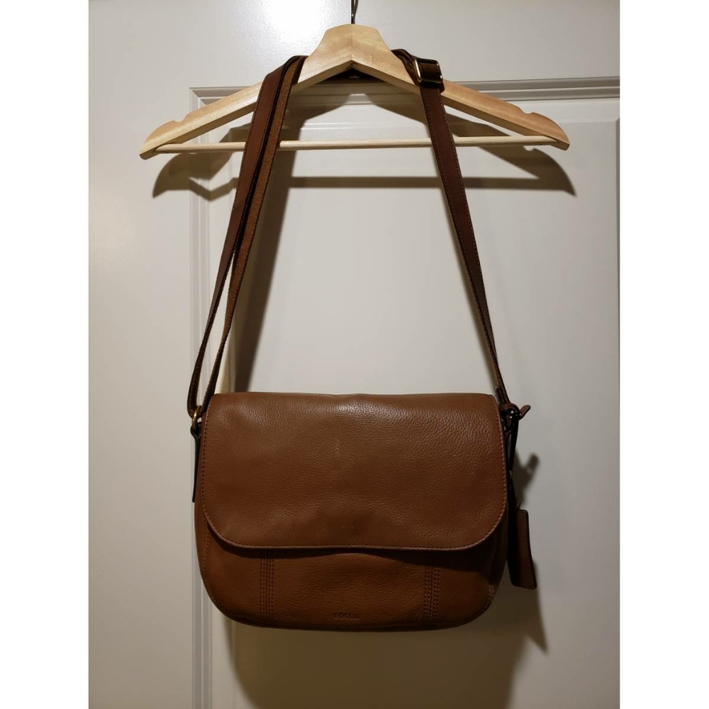 Fossil Leather Crossbody - Picture 5 of 6
